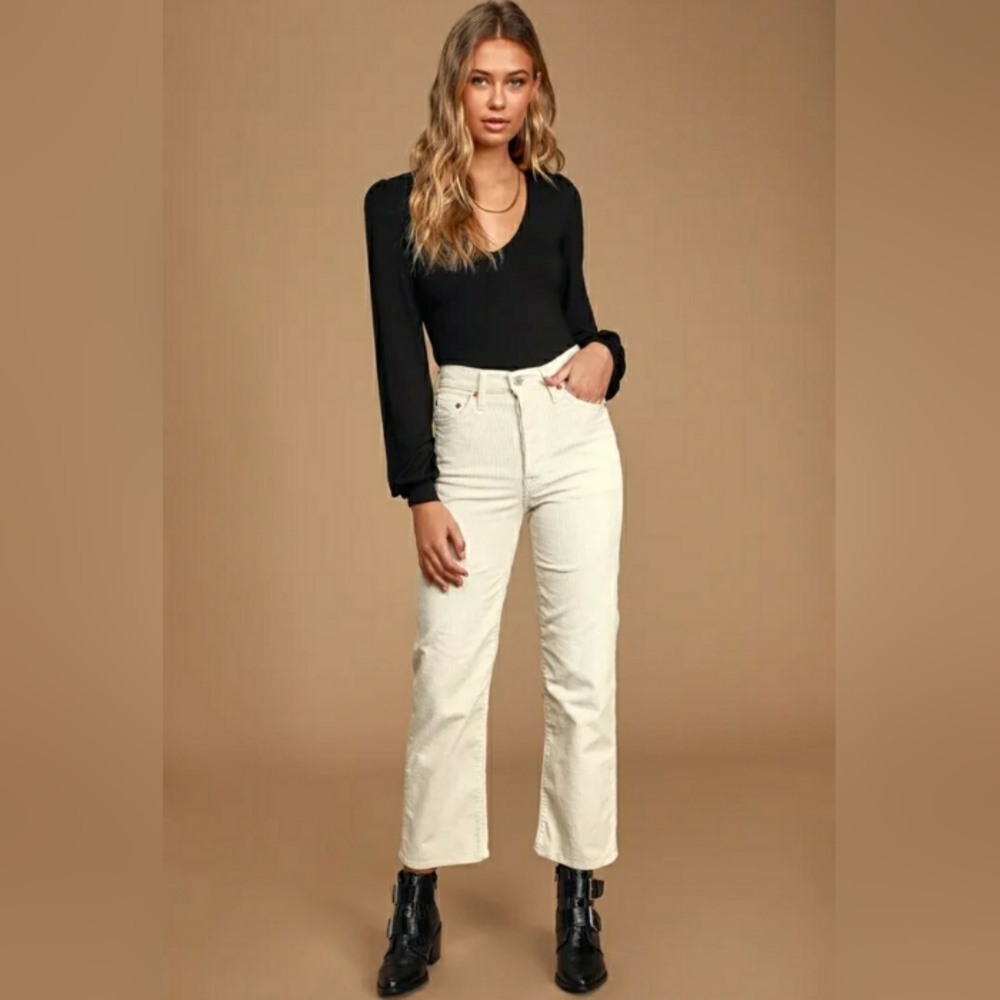 Levi's Premium Ribcage Straight Corduroy Ankle Jeans 28